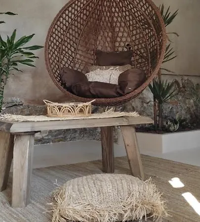 Clockwise Earthy Vibe House In Apano Chora Lejlighed