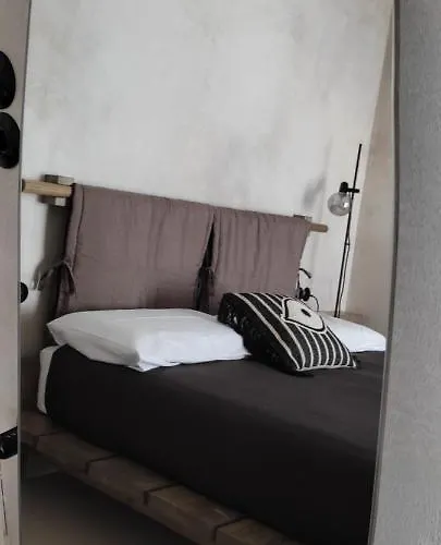 Апартаменты Clockwise Earthy Vibe House In Apano Chora *