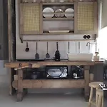 Clockwise Earthy Vibe House In Apano Chora *