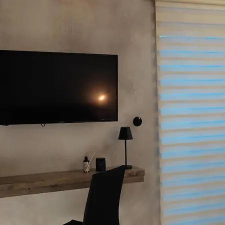 Clockwise Earthy Vibe House In Apano Chora Appartamento