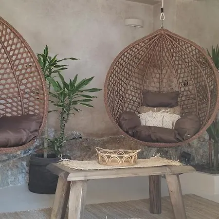 Clockwise Earthy Vibe House In Apano Chora Ano Syros