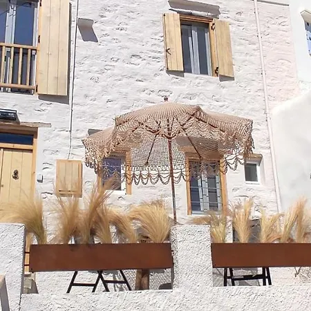Clockwise Earthy Vibe House In Apano Chora Appartamento Ano Syros