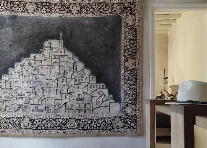 Clockwise Earthy Vibe House In Apano Chora *